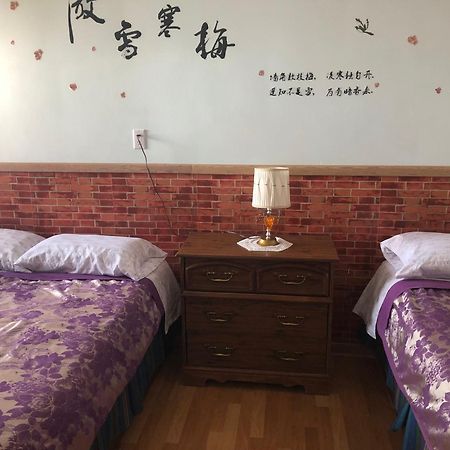 Heritage Place Hotel Gravelbourg Εξωτερικό φωτογραφία
