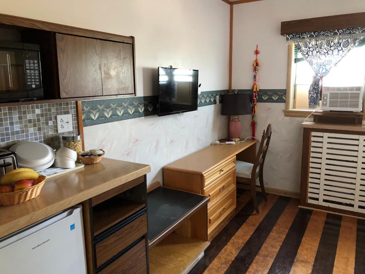Heritage Place Hotel Gravelbourg Εξωτερικό φωτογραφία