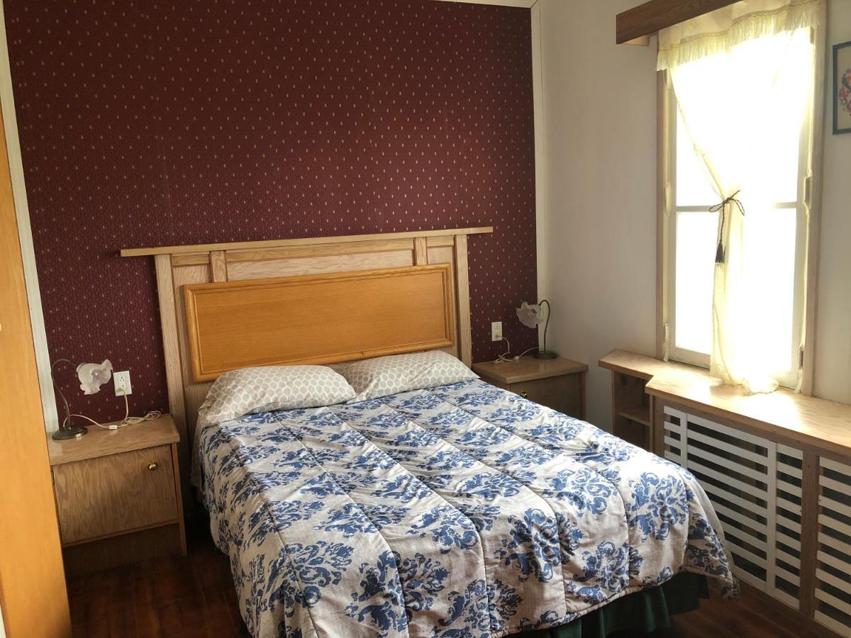 Heritage Place Hotel Gravelbourg Εξωτερικό φωτογραφία