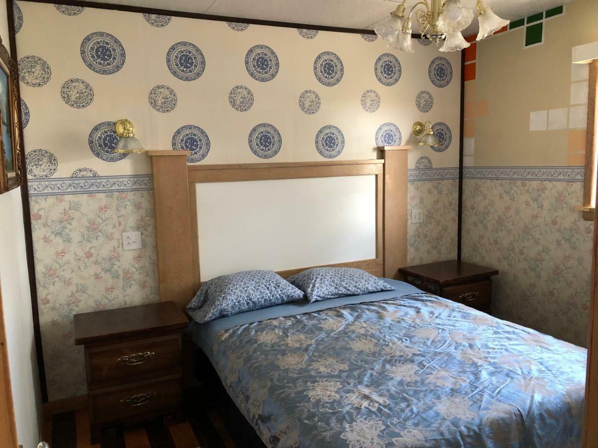 Heritage Place Hotel Gravelbourg Εξωτερικό φωτογραφία